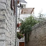 Δωμάτια σε οικογενειακή κατοικία Stonehouse *