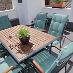 Δωμάτια σε οικογενειακή κατοικία Stonehouse