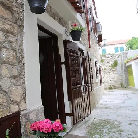 Privatunterkunft Stonehouse