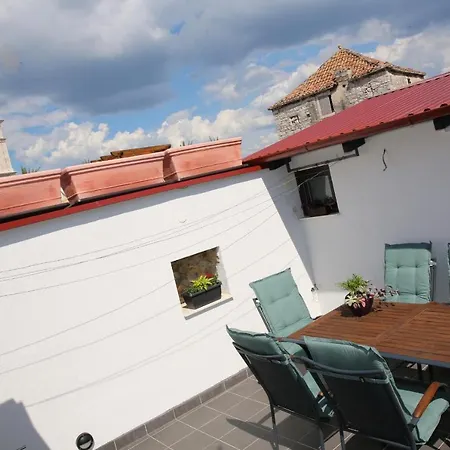 Privatunterkunft Stonehouse *