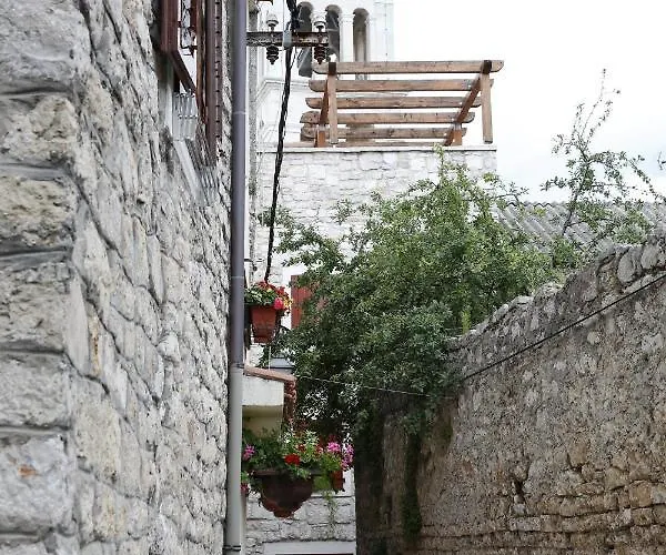 Pansiyon Stonehouse *